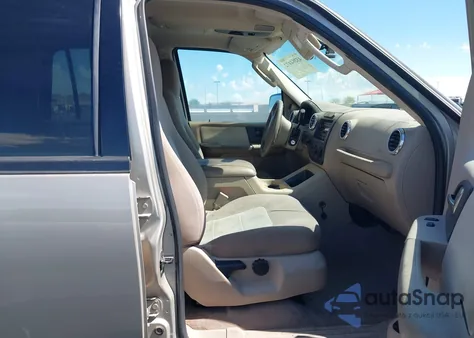 2004 Ford Expedition Xlt из США, поврежденный, VIN 1FMPU15L04LB18884